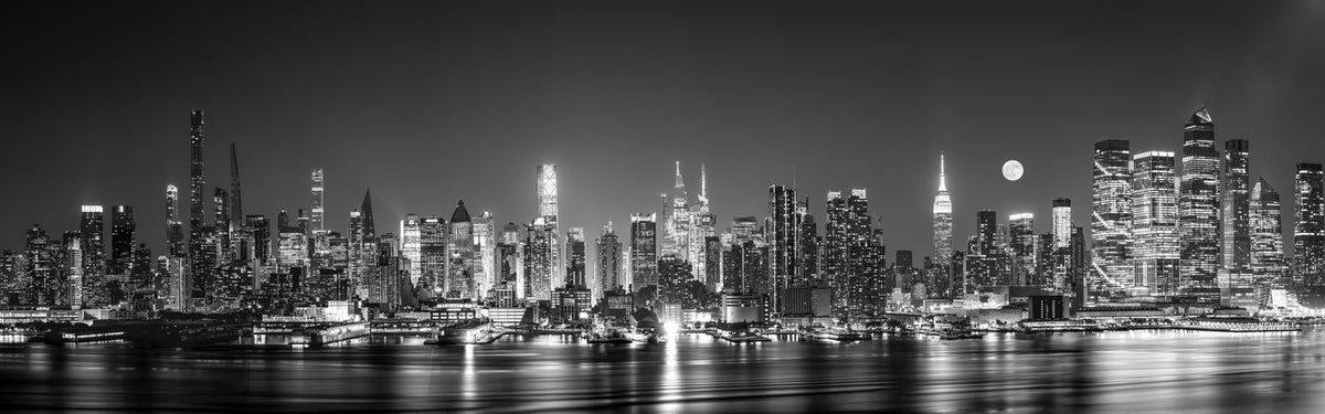 New York City panoramic skyline color photo print under Acrylic glass in B&W