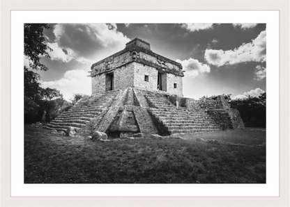 Main image dzibil effigy